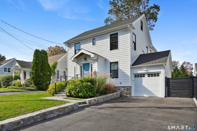 43 Crystal Street, New Canaan, CT 06840