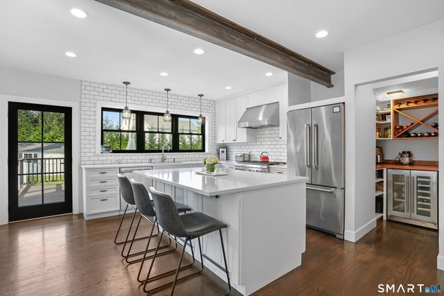 43 Crystal Street, New Canaan, CT 06840