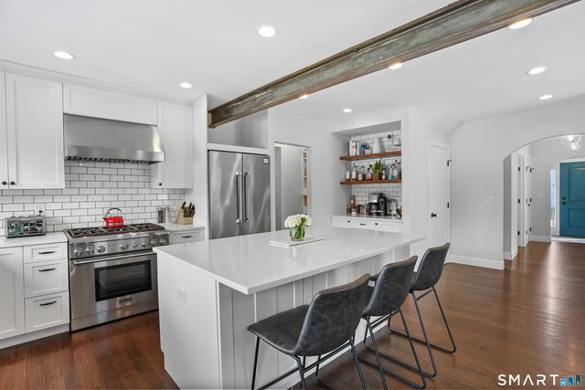 43 Crystal Street, New Canaan, CT 06840