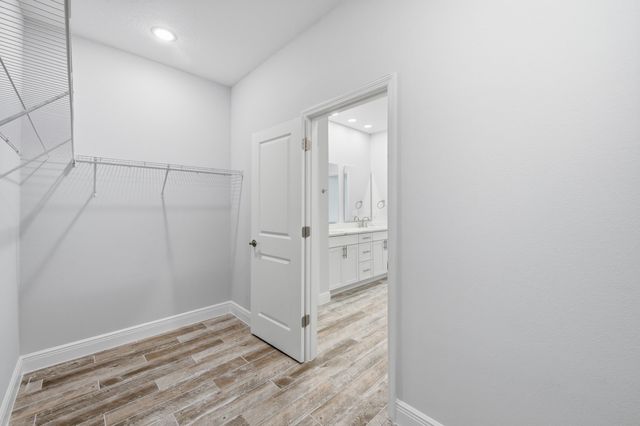 7825 92nd Court, Vero Beach, FL 32967