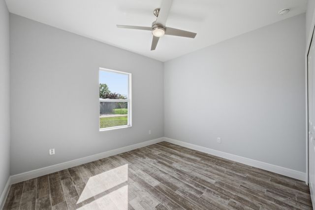 7825 92nd Court, Vero Beach, FL 32967