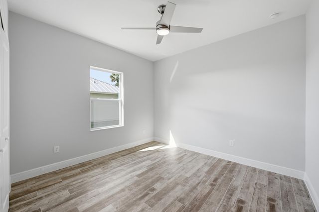 7825 92nd Court, Vero Beach, FL 32967