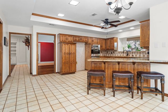 4203 Oak Springs Drive, Arlington, TX 76016