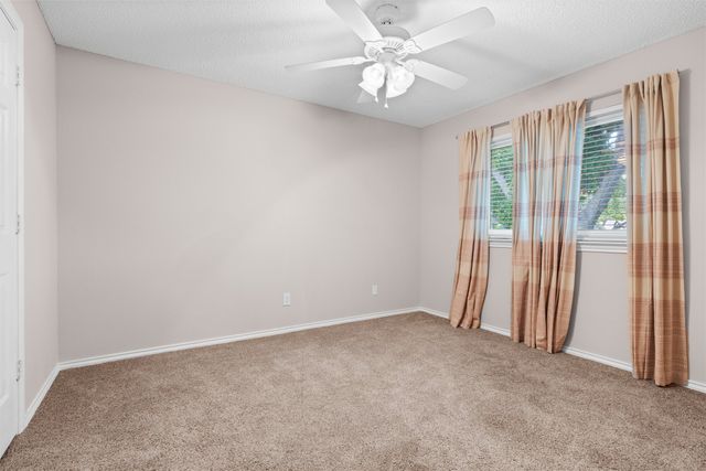 4203 Oak Springs Drive, Arlington, TX 76016
