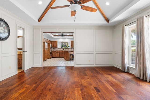 4203 Oak Springs Drive, Arlington, TX 76016