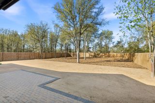 200 Waikakaaua DR, Bastrop, TX 78602