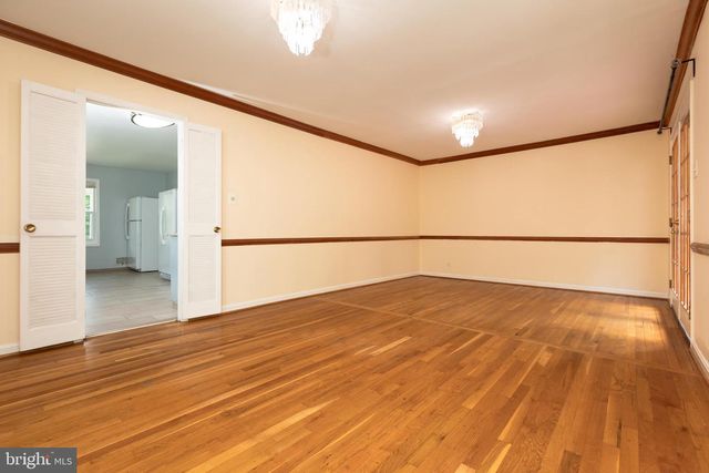 11506 KAREN DR, Rockville, MD 20854
