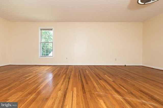 11506 KAREN DR, Rockville, MD 20854