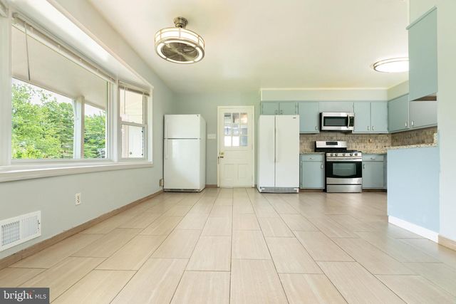 11506 KAREN DR, Rockville, MD 20854