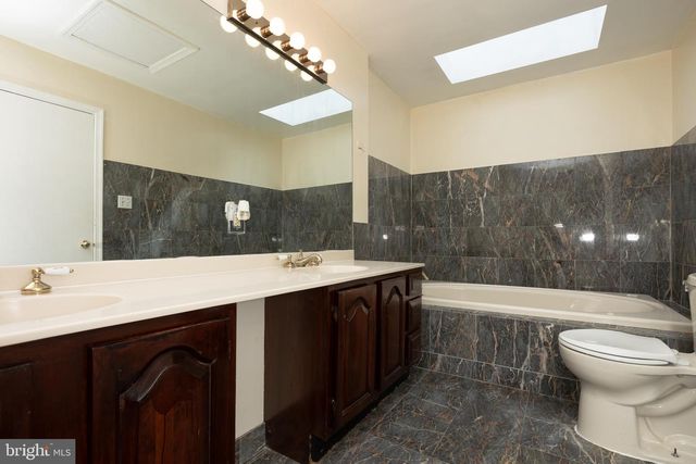 11506 KAREN DR, Rockville, MD 20854