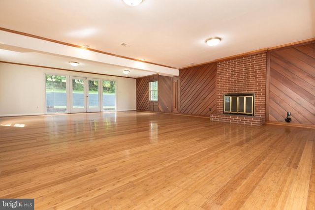 11506 KAREN DR, Rockville, MD 20854