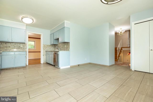 11506 KAREN DR, Rockville, MD 20854