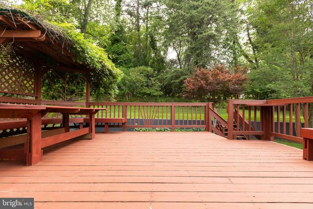 11506 KAREN DR, Rockville, MD 20854