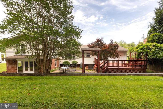 11506 KAREN DR, Rockville, MD 20854