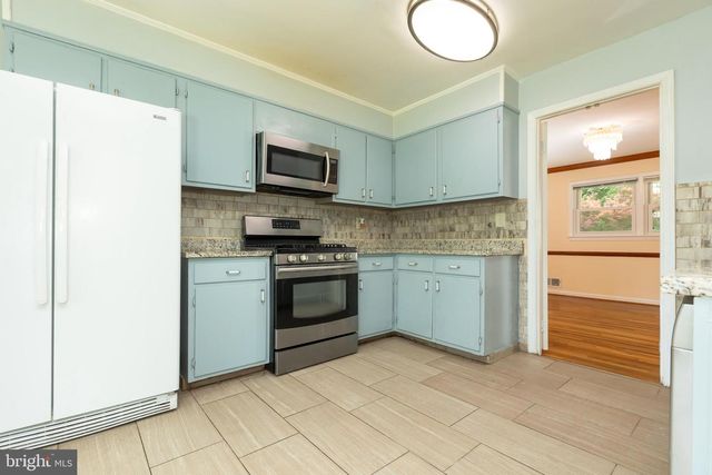 11506 KAREN DR, Rockville, MD 20854