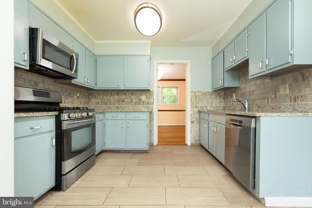 11506 KAREN DR, Rockville, MD 20854