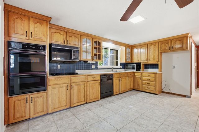 3 Alice Drive, Nashua, NH 03063
