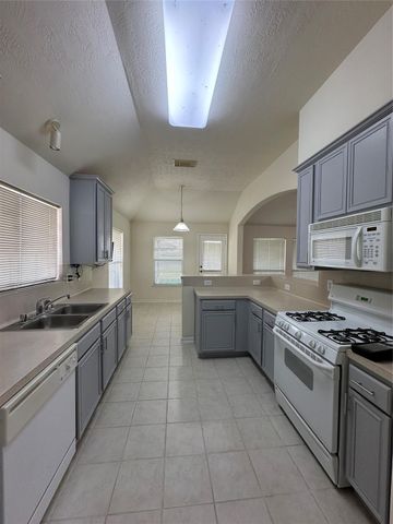 15102 Millers Run Lane, Sugar Land, TX 77498