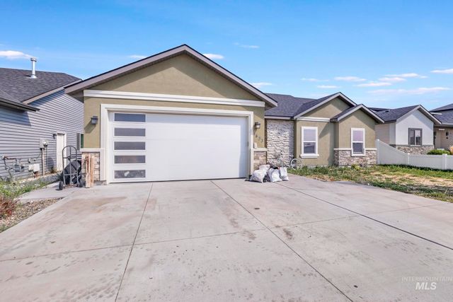 1433 Kenyon Road, Twin Falls, ID 83301