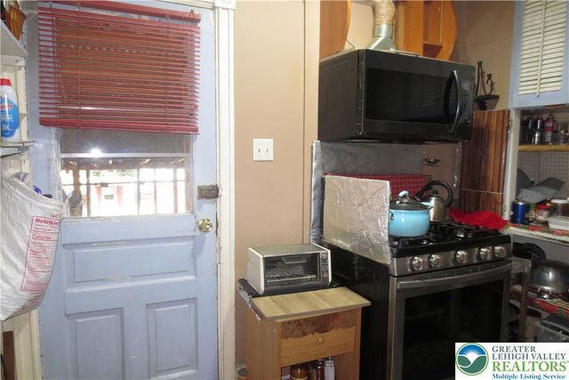 451 North 4th Street, Allentown City, PA 18102