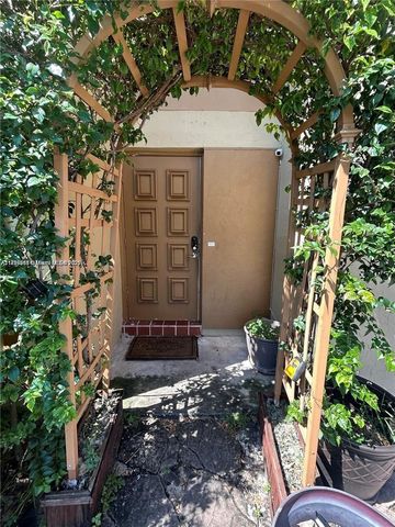 3031 W Missionwood Ln C-35, Miramar, FL 33025