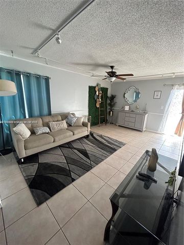 3031 W Missionwood Ln C-35, Miramar, FL 33025