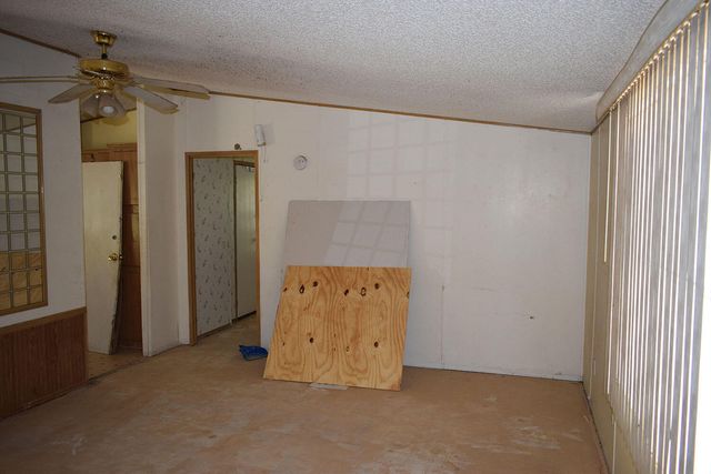 17 Mountain Laurel Street, Los Lunas, NM 87031