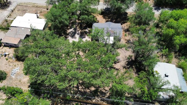 17 Mountain Laurel Street, Los Lunas, NM 87031