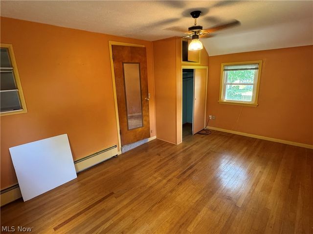 410 Louisiana Avenue, Elyria, OH 44035