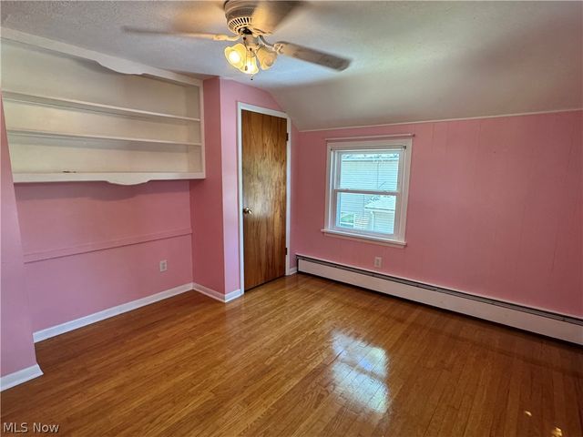 410 Louisiana Avenue, Elyria, OH 44035