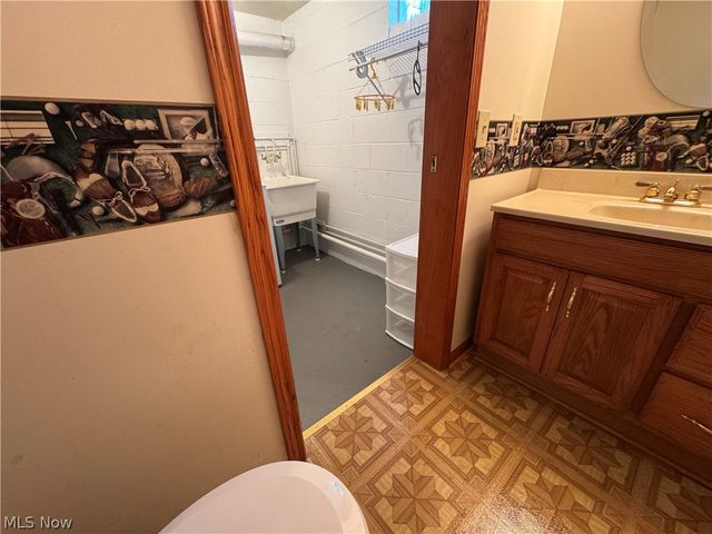 410 Louisiana Avenue, Elyria, OH 44035