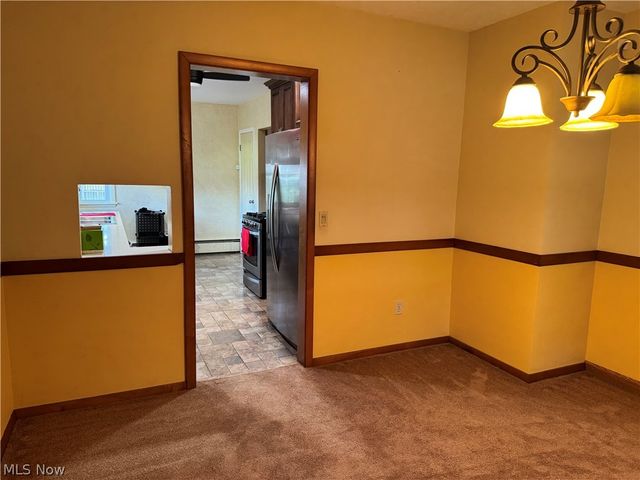 410 Louisiana Avenue, Elyria, OH 44035