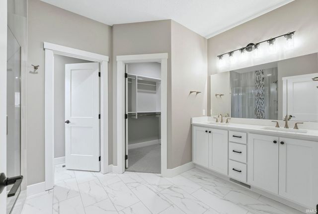 1163 E 600 N, Columbia City, IN 46725