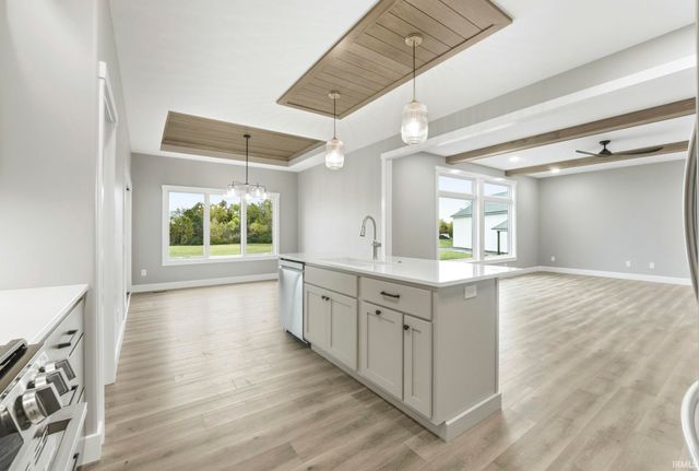 1163 E 600 N, Columbia City, IN 46725