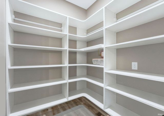 1163 E 600 N, Columbia City, IN 46725