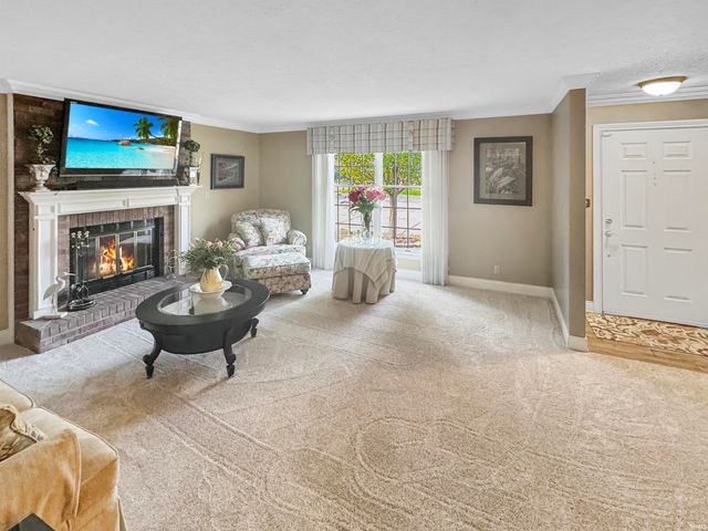 218 Shane Court, Evansville, IN 47715