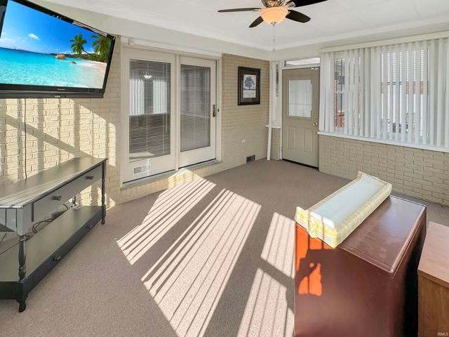 218 Shane Court, Evansville, IN 47715