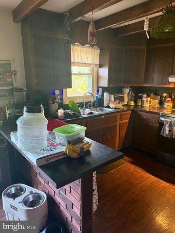 100 MAUGERS MILL RD, Pottstown, PA 19464