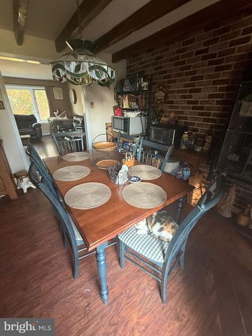 100 MAUGERS MILL RD, Pottstown, PA 19464