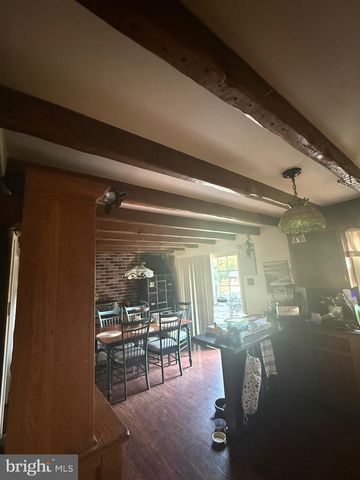100 MAUGERS MILL RD, Pottstown, PA 19464