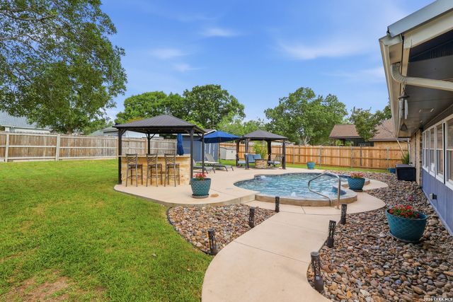 1250 HOLLYHOCK LN, New Braunfels, TX 78130