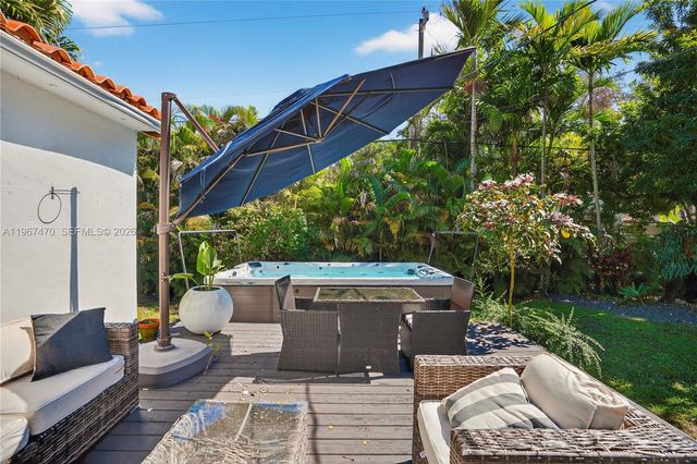 837 Alberca St, Coral Gables, FL 33134