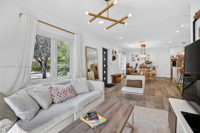 837 Alberca St, Coral Gables, FL 33134