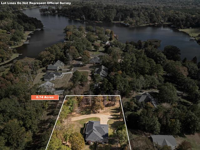 106 Pine Island Dr, Marshall, TX 75672