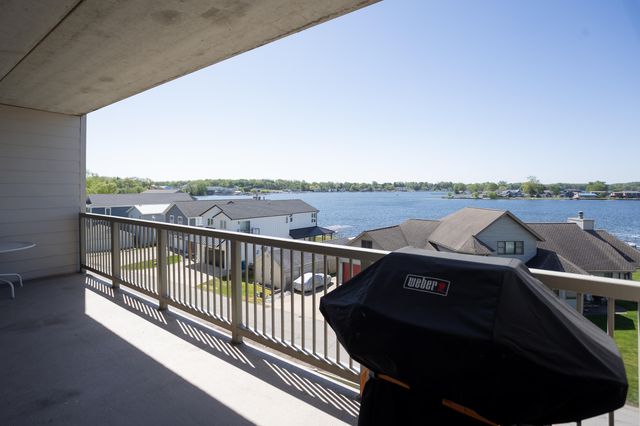 306 Outlook Cv Drive, La Porte, IN 46350