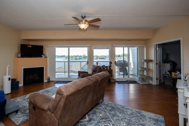 306 Outlook Cv Drive, La Porte, IN 46350