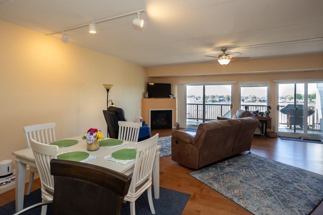 306 Outlook Cv Drive, La Porte, IN 46350