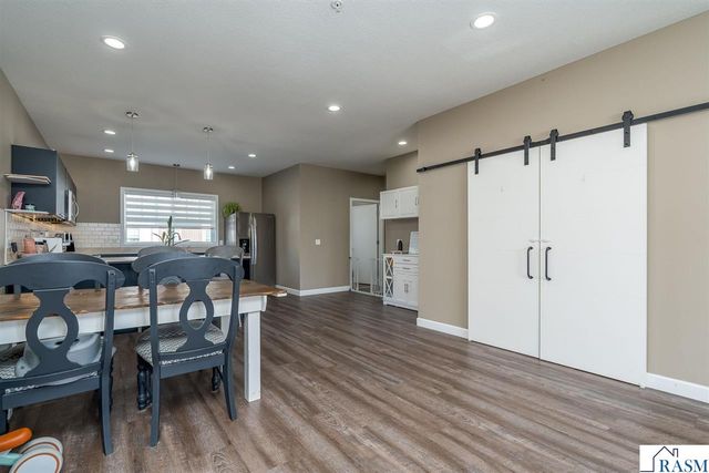 3037 Bluestem Trail, Mankato, MN 56001