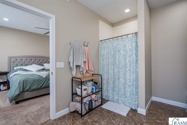 3037 Bluestem Trail, Mankato, MN 56001