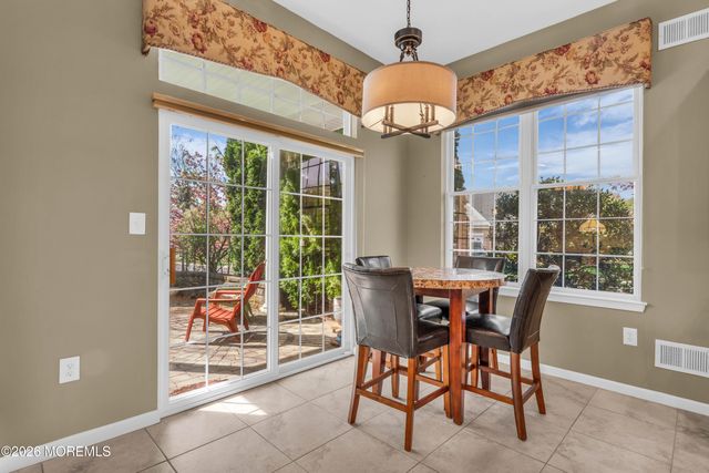 63 Turnberry Drive, Monroe, NJ 08831